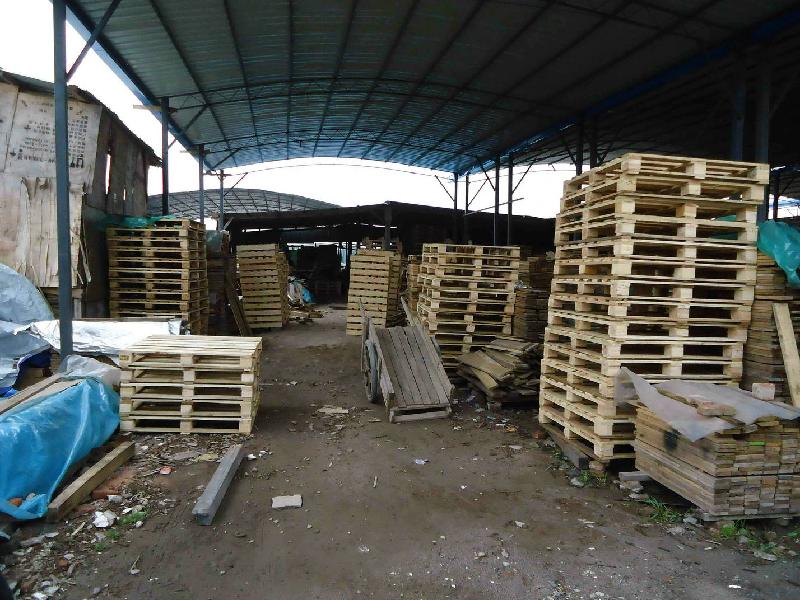 各地大量收购新旧木材供应各地大量收购新旧木材 新旧木材回收电话 上海哪里有木材加工