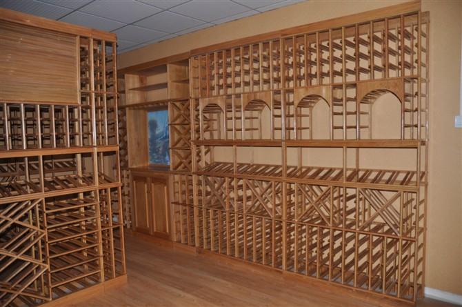 供应德州实木酒架唯一制造生产商雅典娜酒窖