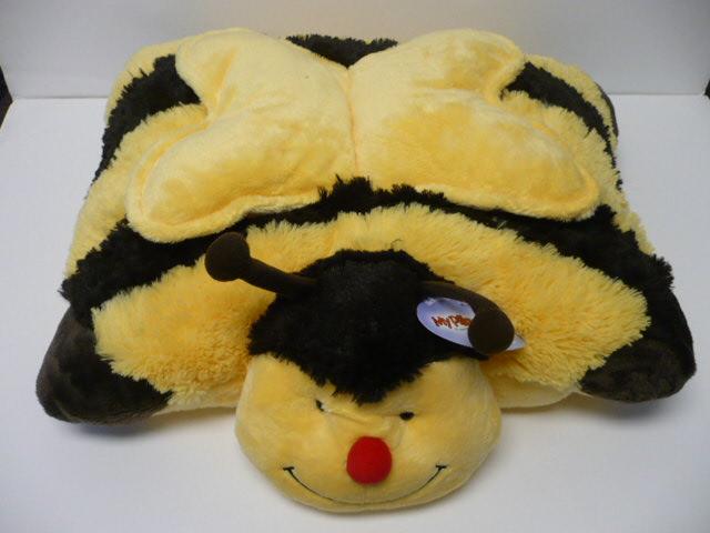 蜜蜂毛绒靠垫批发