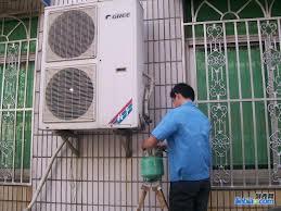 供应北京市丰台区小屯路空调加氟 空调维修 空调漏水专业维修图片
