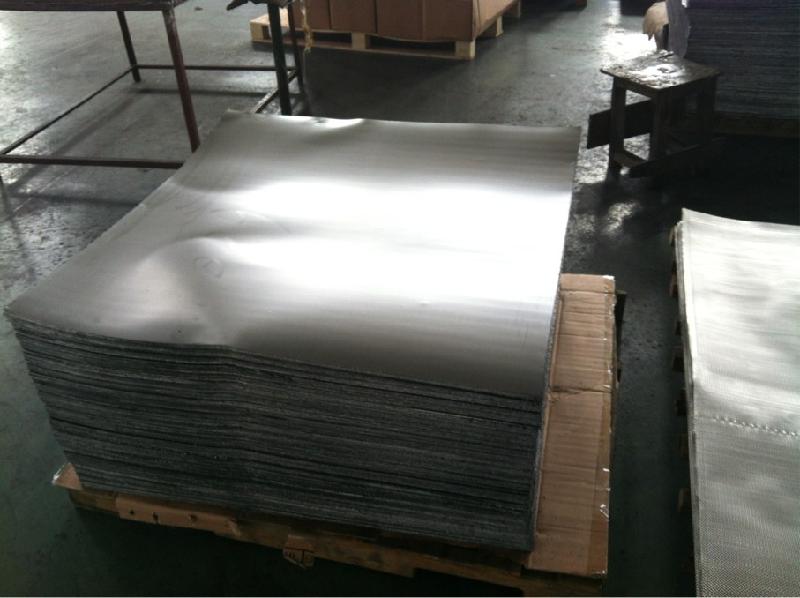 供应上海地区出售金属网加强石墨板，上海金属网加强石墨板供应商图片