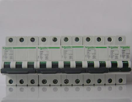 供应施耐德C65H小型断路器极数1-4P 电流1-63A
