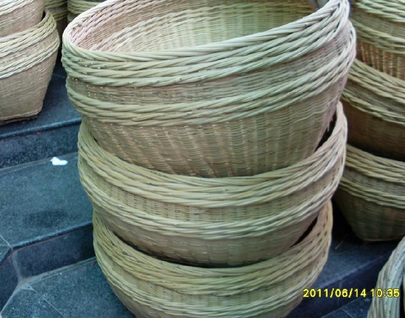 玉林市箩筐厂家供应箩筐，竹篓，竹篮，竹编织品等