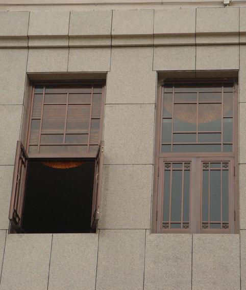 河南铜窗户厂家【铜窗户价格】 郑州东皇铜门铜窗户厂图片