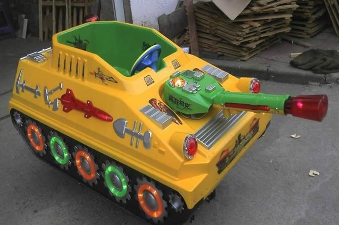 供应郑州摇摆式激光坦克疯狂坦克摇摇车180W电机摇摇车各种零配件销售