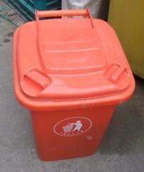 供应上海塑料垃圾桶无锡，宁波，温州塑料垃圾桶