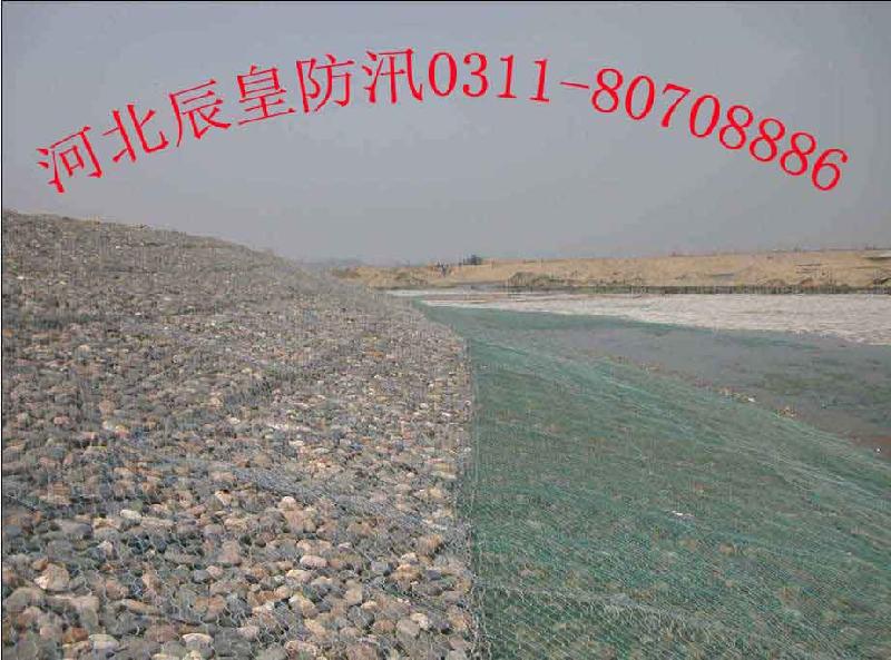 供应江河堤坝及海塘的防冲刷保护石笼网图片