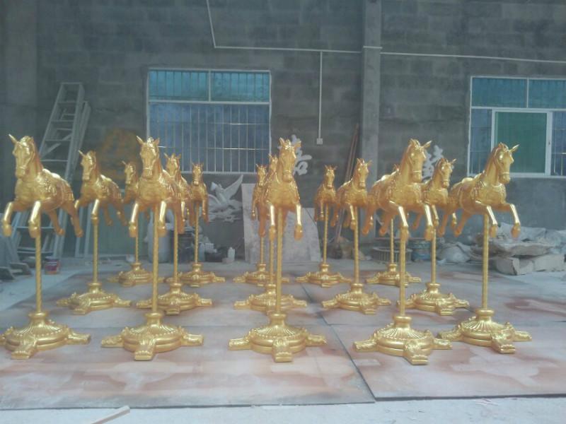 供应广东玻璃钢雕塑厂家
