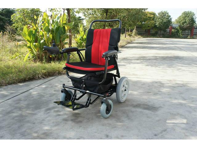 供应威之群雨燕1023-16电动轮椅