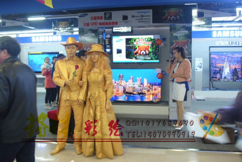 供应南昌彩绘苏宁电器人体活雕塑展示TEL15070990919图片