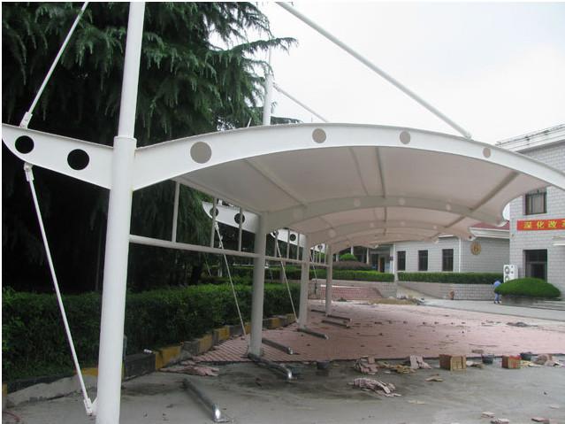 供应制作安装膜结构车篷进口杜肯膜材