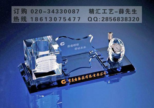 供应用于广州水晶摆件礼品定制，办公摆件礼品定制，