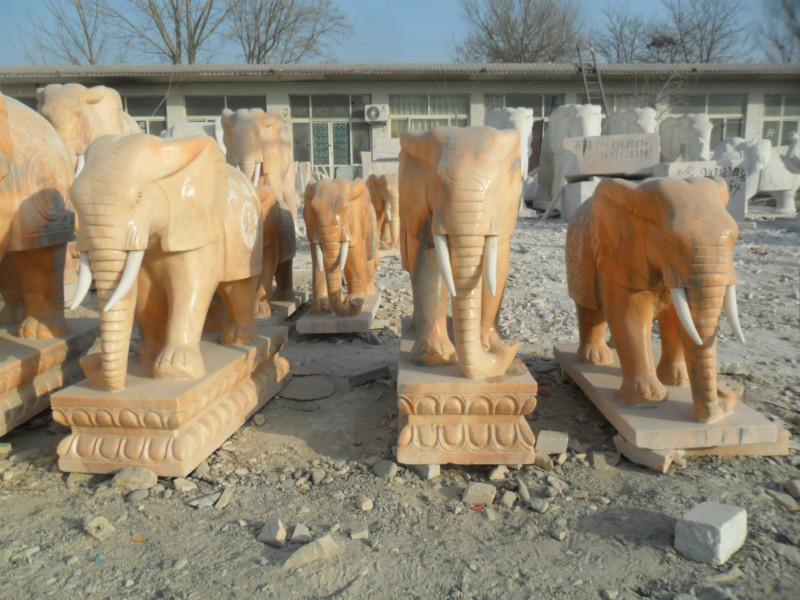 供应石雕大象大理石大象石质大象小象图片