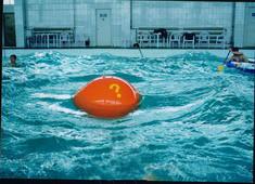 供应游泳池造浪设备图片