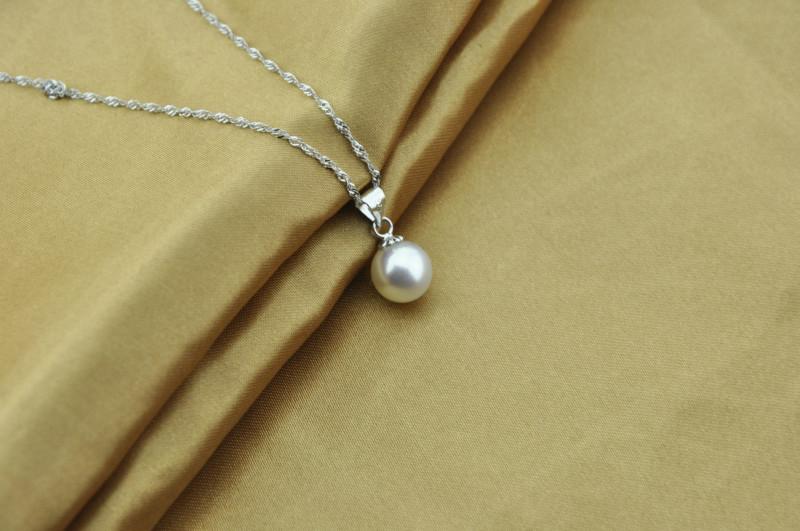 日本海水珍珠吊坠925纯银海水珍珠供应日本海水珍珠吊坠925纯银海水珍珠