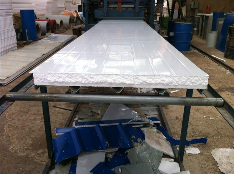供应昆明彩钢板复合板制造有限公司图片