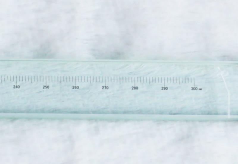 厂家直销300MM玻璃线纹尺分隔值1MM精度0.001MM