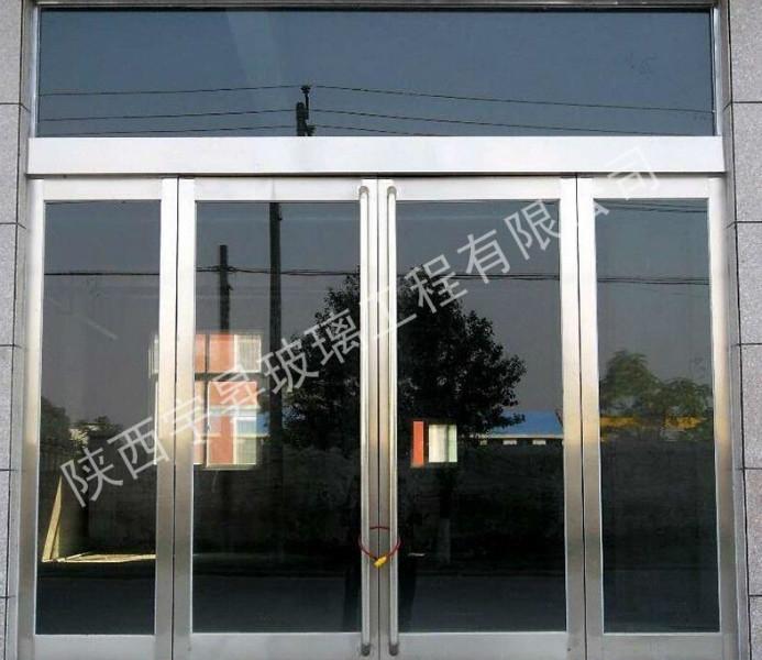 西安钢化玻璃门供应商批发