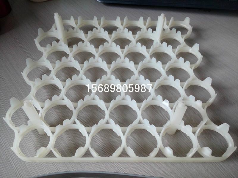 潍坊市塑料种蛋箱鸡蛋周转箱垫板鸡蛋筐厂家