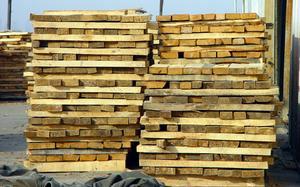 深圳木方板材进口清关公司，木方板材进口清关代理