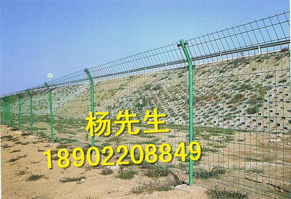 广州护栏网工地隔离网围墙网防护栏批发