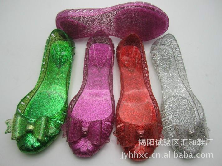 供应厂家直销14热卖水晶闪粉平底女鞋图片