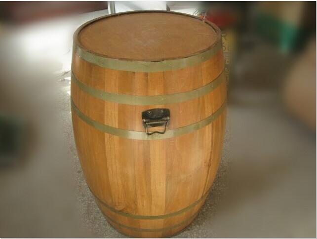 供应红酒专用酒桶，大号酒桶，松木酒桶批发，橡木酒桶批发