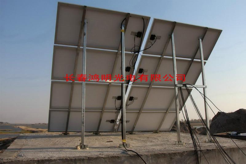 青海西宁太阳能监控供电系统，太阳能发电板，风格互补监控系统