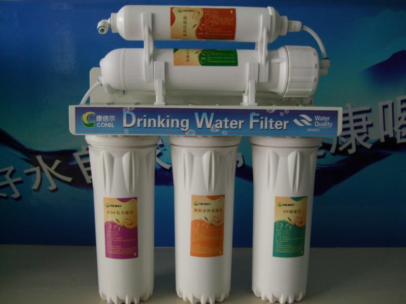 供应净水器是否能取代饮水机？2015年康倍尔净水器带来的市场