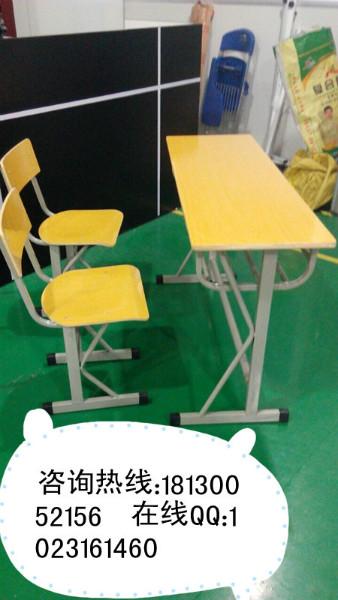 供应用于学生书桌的学生课桌椅 板式课桌椅 合肥教学培训桌椅