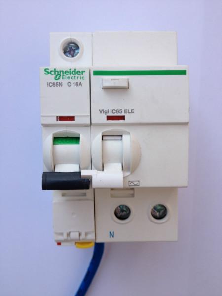 施耐德sdm1le系列漏电保护器