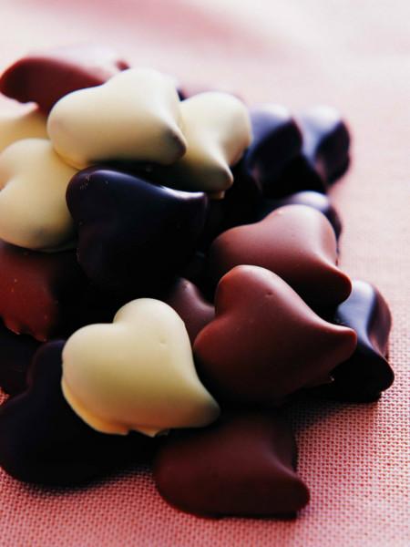 供应上海进口巧克力代理清关公司
