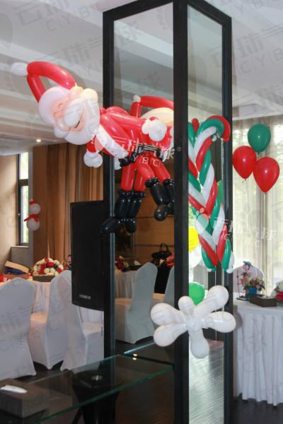 成都市节日气球装饰/圣诞节气球装饰厂家