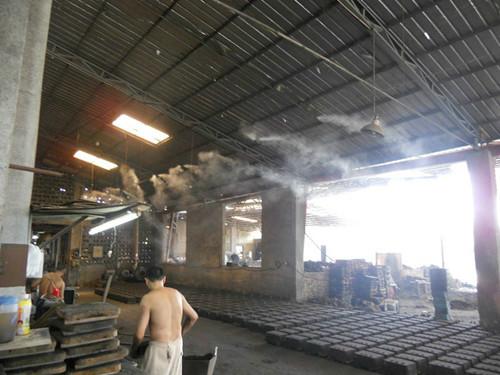 深圳市高温厂房车间喷雾降温除尘器厂家