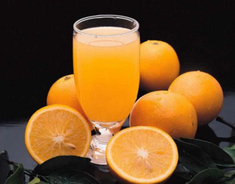 供应柳橙汁，南昌哪里买到鲜榨柳橙汁果肉，南昌柳橙汁配送厂家地址图片