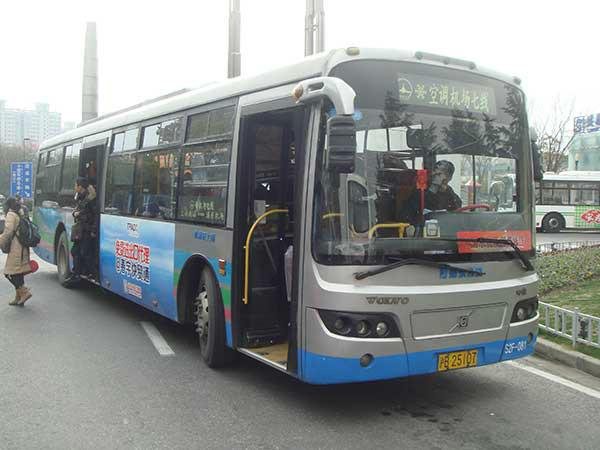 供应上海公交车身广告