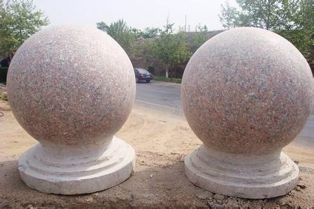 供应花岗岩圆球带底座圆球-石头圆形隔离墩各种规格来样定做图片