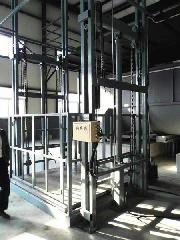 供应鞍山导轨式杂物货梯 简易货梯 载货电梯 链条式升降货梯液压升降机