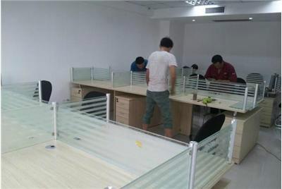供应郑州员工工位办公桌厂家价格定做郑州职工办公桌销售