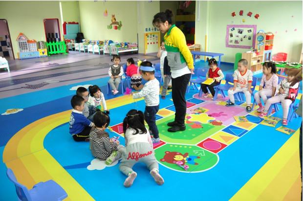 郑州市周口幼儿园塑胶地板厂家