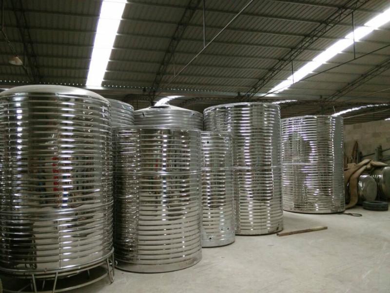 供应贵州不锈钢保温水箱厂家生产，贵阳不锈钢保温水箱批发厂家