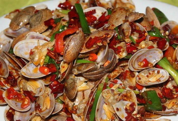 供应蒜蓉蒸带子螺特色海鲜三亚阿浪川味海鲜,第一市场海鲜