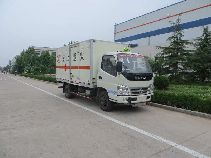 供应福田3.9吨易燃气体厢式运输车 BJ5079XRQ-FA型康明斯发动机