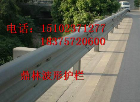 供应重庆高速公路喷塑波形护栏直销商