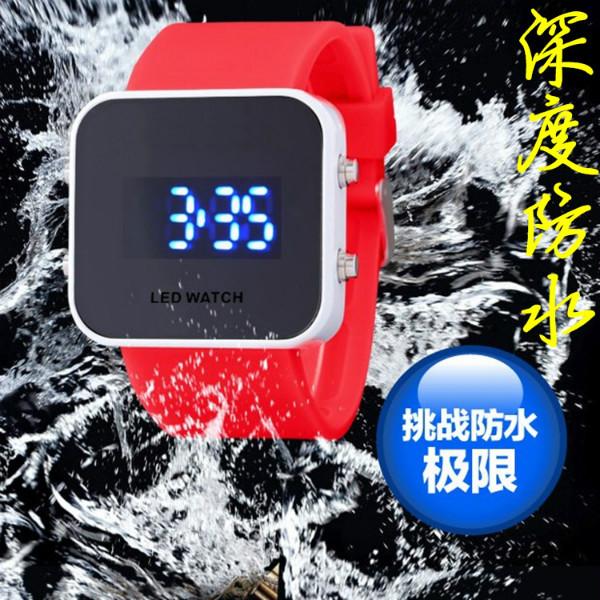 供应新款硅胶手表全新上市/进口硅胶防水手表/超薄手表时尚手表