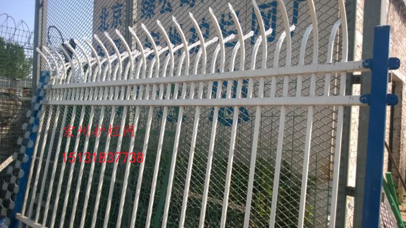 供应学校锌钢护栏/小区锌钢护栏/锌钢围栏