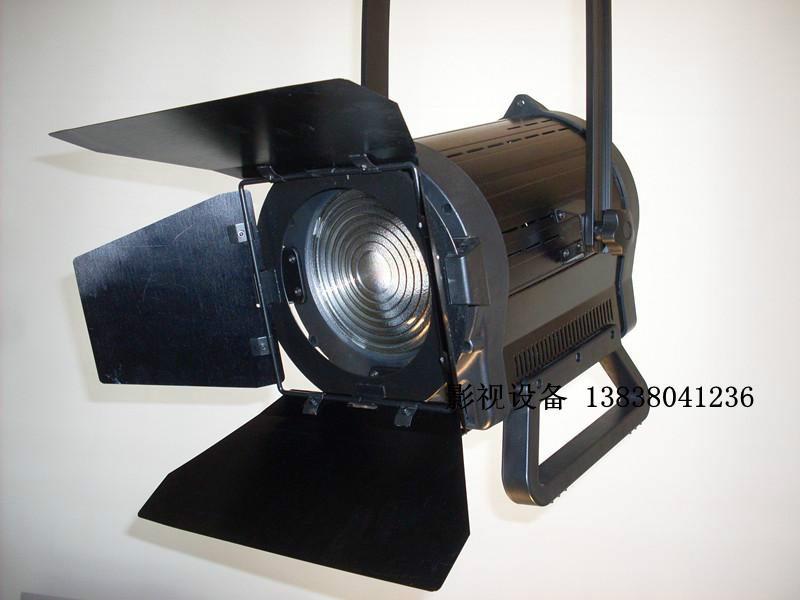 供应人像轮廓灯LED超能便携式聚光灯套装dmx512多机互联外贸出口