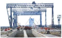 商丘市中泉路桥供应通用门式起重机厂家