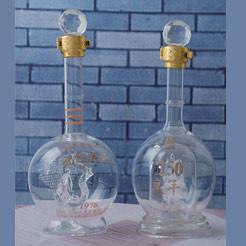 供应工艺玻璃酒瓶厂家,河北玻璃工艺品价格，河北工艺玻璃酒瓶制作图片