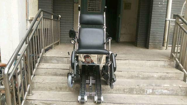 北京市电动爬楼轮椅电动履带爬楼车厂家供应电动爬楼轮椅电动履带爬楼车